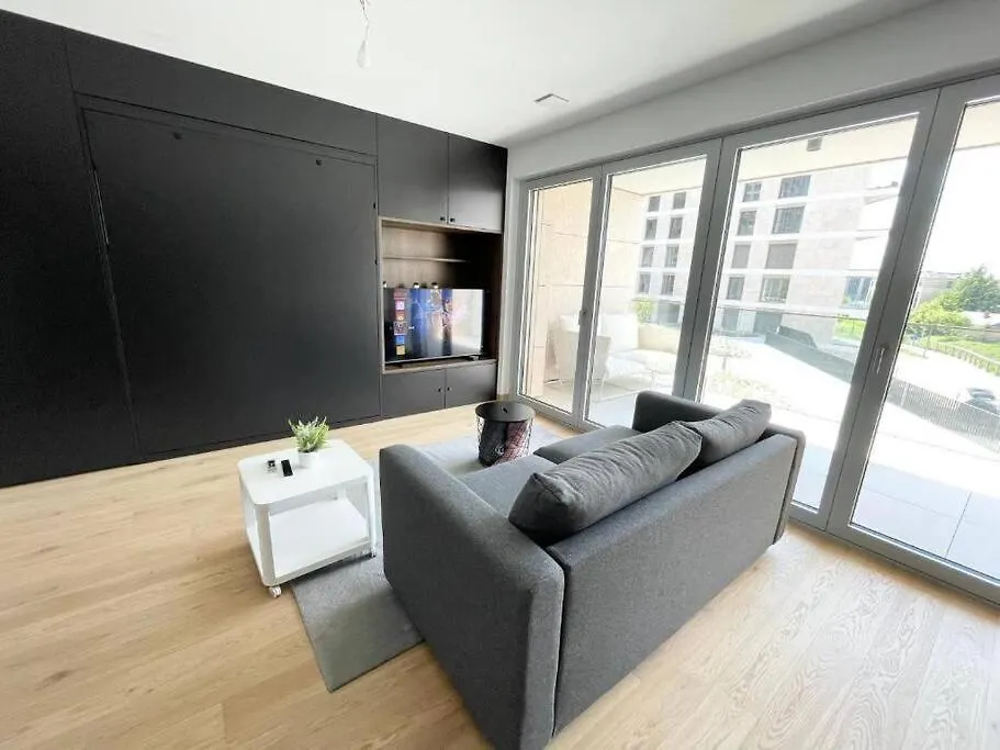 New Studio In Center With Terrac And Parking Luxembourg